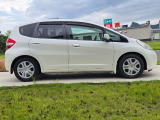 中古車の基本保証(期間は1年間・走行距離は無制限)のホット保証がついております。安心してご購入ください。※中古車保証は車両価格￥400.000-以上からになります。