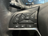ステアリングスイッチ搭載!ハンドルひとつで手を離さなくても運転中視線をそらさなくても操作が出来て便利です♪