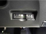 高速道路の料金所をスムーズに通過できるETC車載器♪※別途セットアップ料金を申し受けます。