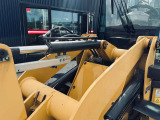 広々とした工場がありますので、納車後のアフターケアもお任せください。軽作業等はすぐに対応します。ETC・カーオーディオ・カーナビ等用品のお取り付けも可能☆今お乗りのお車からの移設もご相談ください。