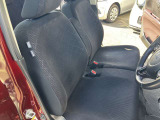 入庫した車両は美装斑がクリーニング☆専用洗剤や機械を使います。 安い!!でも綺麗をモットーに内外装ともに魂を込めて仕上げています
