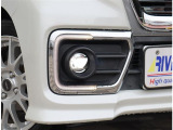 お車のご納車は待ち遠しいもの。1日でも早くご納車が出来るよう、整備拠点と販売店を結ぶ輸送ラインを確立しております。