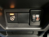 【運転席インパネスイッチ】ステアリングヒーター、光軸調整ダイヤル