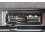 ビルドインタイプのETC車載器がスッキリと収まっています。