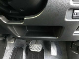 足元も気になりますよね、