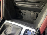 USB/AUXジャックを装備しております