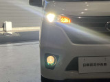 キセノンヘッドランプ☆フォグライト付きです☆広く明るい視野で夜間運転を安全サポートしてくれます!これで夜道の運転も安心して運転できますね♪