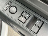 パワーウインドのスイッチはココです!運転席スイッチは、AUTO機能付きです。