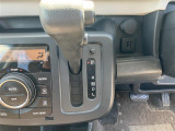 販売車両には法定整備がしっかりと含まれています。見えない部分のトラブルを事前に防止し、安全面を最優先に考えた整備を行ってから納車されるため、納車日から快適に走行できます。