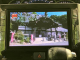 画面にテレビ映像を表示でき、停車中の休憩時間などに番組を視聴できます。画面上で映像を確認しやすく、車内で待ち時間を過ごす際にも活用しやすい装備です。映像を楽しみたい方におすすめです。