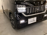 【LEDヘッドライト】ディスチャージヘッドライト(HID)と同等の明るさで、夜道や雨天走行が明るく視界良好!!