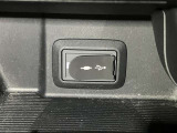 スマートフォンやお手持ちの機器のバッテリー残量が少なくなっても、運転中に充電ができるので安心ですね!