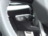 各モデルの情報がインプットされた専用テスターで過去の細かな不具合を確認し、モデルの各部位ごとに専用スペシャルツールを用いて整備します。