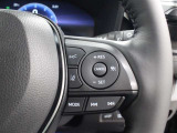 レーダークルーズコントロール作動時に車線維持に必要な運転操作の支援を行う「レーントレーシングアシスト(LTA)」を搭載しています。
