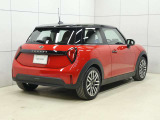 MINI NEXT2年間 走行距離無制限で保証、保証期間中でしたら最寄の正規ディーラーで無償修理が可能です。