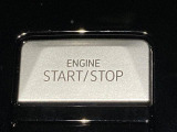 ●Start/Stop●ブレーキを踏みボタンを長押しするだけで、キーの抜き差しなく簡単にエンジンをかける事が出来ます。