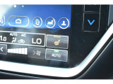 運転席と助手席にシートヒーターを装備。冬もリラックスして乗れます。