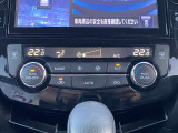オートエアコン付ですので快適な車内温度を保てます。