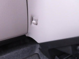 納車の前にはエンジンオイル、オイルエレメント、エアクリーナー、クーラント、バッテリー、ワイパーゴムのチェックまたは交換を行います!