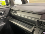 【毎日続々入庫中】新鮮な入庫したての車両が毎月約150台入庫します!新鮮な車両だから、価格に自信あります!仕入先が不明なお車は取り扱いません!「イイ車!イイ条件!イイ価格!」でご提供させていただきます