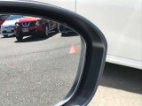 安全装備の【BSM】ブラインドスポットモニタリングを装着!!側面後方の視界に入らない車両がある場合に知らせてくれるので、車線変更が苦手な方もも安心です!!