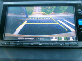 バックガイドモニターで、後方を確認しながら安心して駐車することができます。運転初心者も熟練者も必須の機能ですよ!