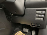運転席周辺にある各種スイッチ画像です。今では必須アイテムのETCも装備(^^♪