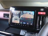 駐車時にサポートしてくれる360度モニター付き!