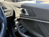 車両の詳細、ご質問につきましては、弊社営業スタッフまでお気軽にご連絡下さいませ。遠方のお客様には実車の詳細画像送信も承ります。お客様からのお問合せをお待ち致しております。