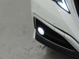LEDフロントフォグランプを装備しております。