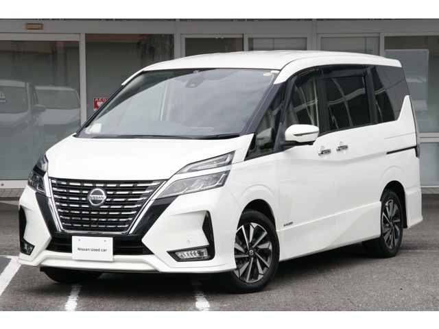 セレナ 2.0 ハイウェイスターV 