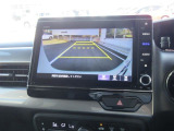 バックガイドモニターで、後方を確認しながら安心して駐車することができます。運転初心者も熟練者も必須の機能ですよ!