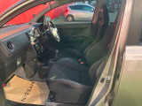 ご納車前にスタッフが入念に清掃し気持ちよく乗り出せるように致します。
