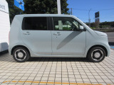 こちらのおクルマはメーカー保証期間内ですので新車一般保証特別保証を継承いたします(一般保証は新車登録月から3年間または走行60000kmまで、特別保証は新車登録月から5年間または100000kmまで)