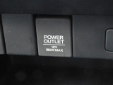 12V180Wまでの電源に使えますのでパソコンを持ち出し気分転換に外出先でリモートワークもできます。