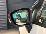 お車の内外装につきまして、ここが見たい!という箇所がございましたらお気軽にご相談くださいませ。お写真のご用意やオンラインにてお車をご覧いただくことが可能でございます。