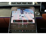 ナビゲーションシステムも多様化して参りました。好きな音楽が好きなメディアで楽しめます。USBインターフェース、Bluetoothなど様々な接続方法に対応しており、楽しいドライビングを演出。