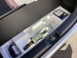 車載工具の画像でございます