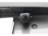 バックカメラ付き車両です!後方の様子を確認しやすく、駐車時の心強いサポートになります
