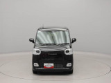 この中古車はルームクリーニングを施工をして展示しております。お客様が気持ちよくドライブして頂けるように一台一台丁寧に作業しています!是非店頭にてご確認ください。
