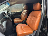車内もキレイで嫌な臭いもありません☆車内の臭い、汚れが気になる方は内装のスチームクリーナーも施工可能です♪