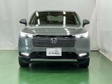 LEDヘッドライトを装備しています。LEDヘッドライトはとても明るく、雨の日や夜間走行も安全・安心です。オートライトコントロール付きで周囲の明るさに応じて自動で点灯・消灯します