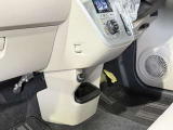 ☆車内の隅々まで徹底クリーニング!目に見えない汚れも落とします!除菌ウイルス除去・消臭でお子様にも安心!