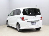 【コーティング/ガードコスメSP】好評のコーティング施工で愛車のボディをケアしませんか?紫外線や酸性雨等の劣化によって塗装面の光沢の消失や塗装の剥離を防ぎます!
