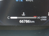 写真撮影時の走行距離は66786kmです!