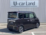 後席ガラスとリアガラスは、車内が見え難いプライバシーダークガラスになっています。紫外線から乗員を保護し、外部からのプライバシーも守ってくれますよ☆
