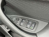 時間や距離などの都合で実車をご覧になれないお客様には、私共がお客様の目の代わりとなり、お車を確認させて頂きます。詳細に写真を撮影しメールにてお送りさせていただきます。お気軽にお申し付け下さい。