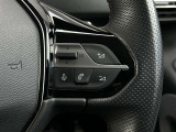 ステアリングスイッチにてオーディオのコントロールも可能です