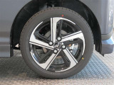 R8年式夏タイヤ165/55R15ダンロップ製です。