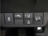 ◆障害物センサー◆車庫入れの時などに近くに障害物がある場合、障害物までの距離を音で知らせてくれます。